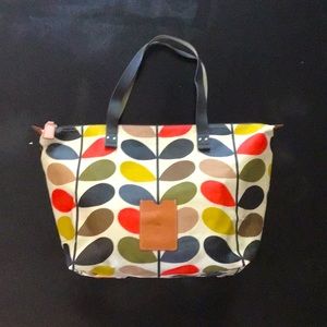 Oral Kiely Classic Stem Zip Shopper